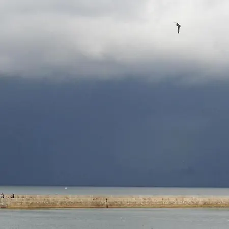 Fenetre Sur I Cap Port-en-Bessin-Huppain