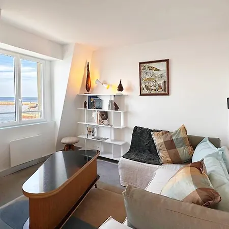 Fenetre Sur I Cap * ポール・アン・ベッサン・ユパン