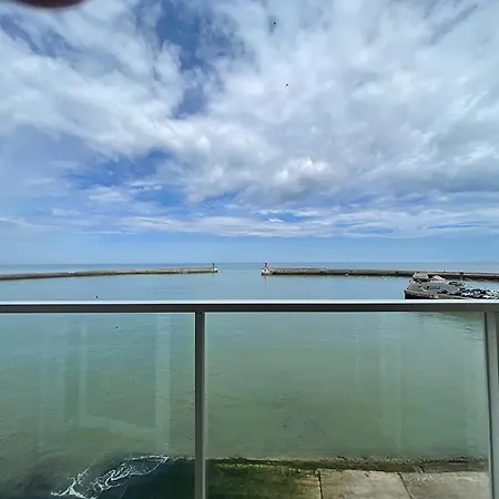 Lejlighed Fenetre Sur I Cap Port-en-Bessin-Huppain